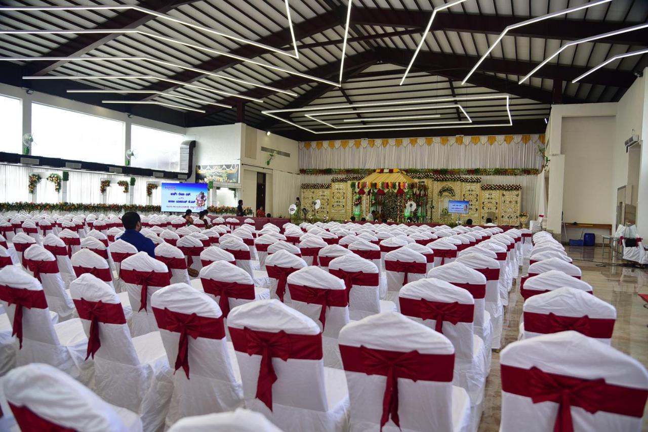 Vistar Pavithra Vivaha Convention Hall Jigani エクステリア 写真
