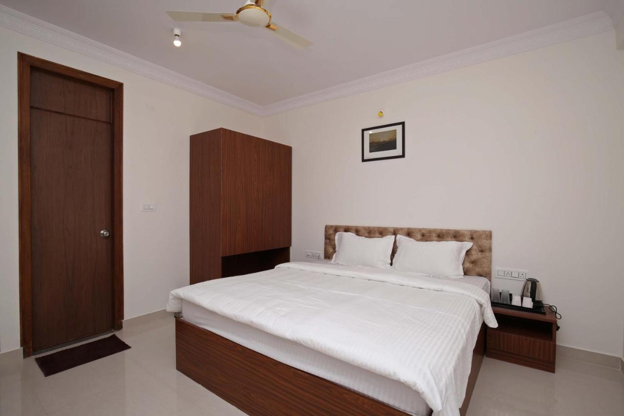 Vistar Pavithra Vivaha Convention Hall Jigani エクステリア 写真