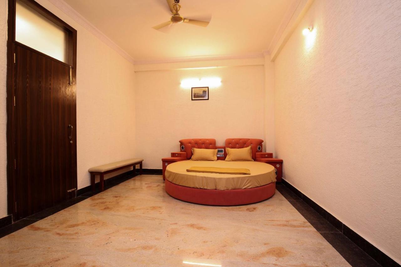 Vistar Pavithra Vivaha Convention Hall Jigani エクステリア 写真