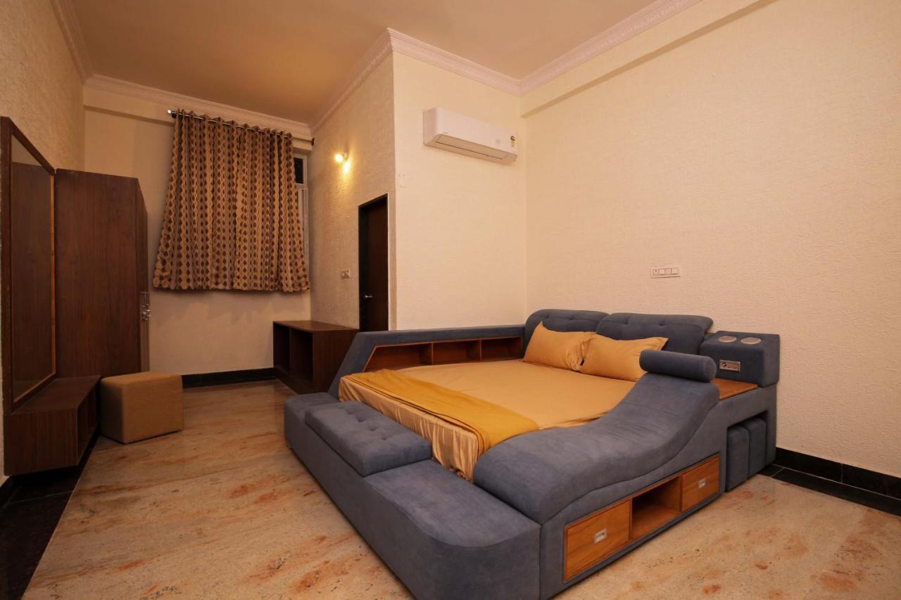 Vistar Pavithra Vivaha Convention Hall Jigani エクステリア 写真