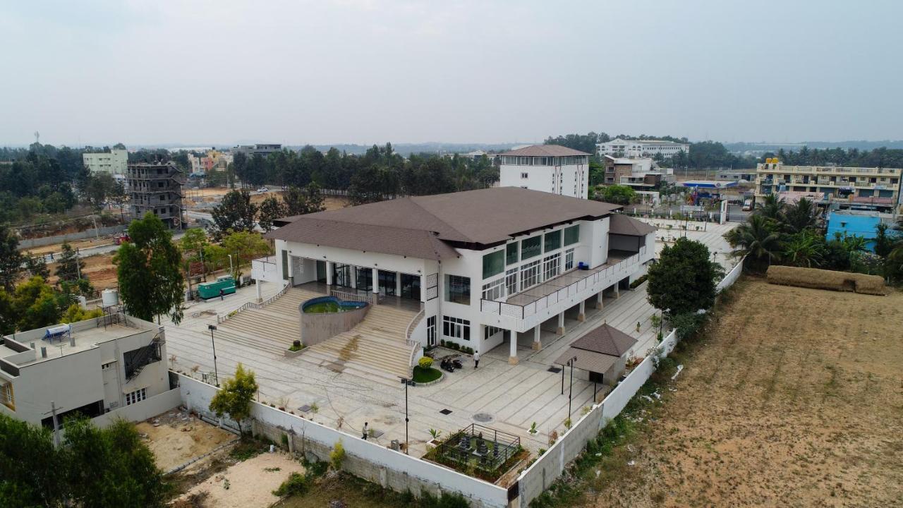 Vistar Pavithra Vivaha Convention Hall Jigani エクステリア 写真